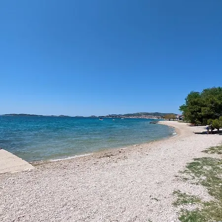 Magnolija 50m From *