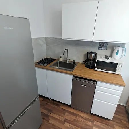 Apartman Magnolija 50m From Srima
