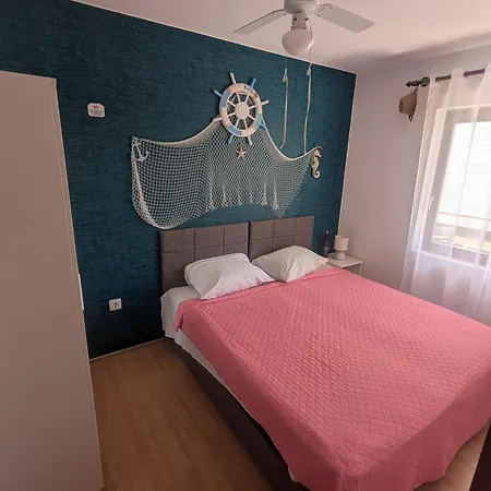 Apartment Magnolija 50m From *