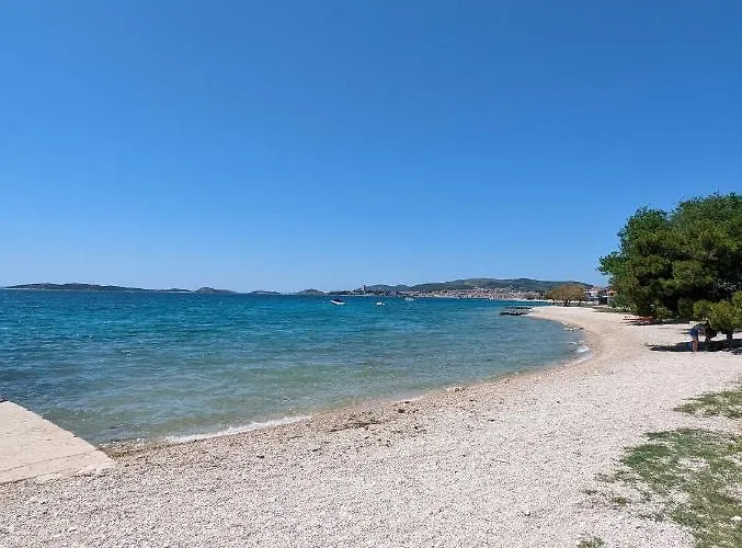 Magnolija 50m From *